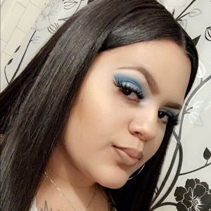 Meet your Posher, Ieesha